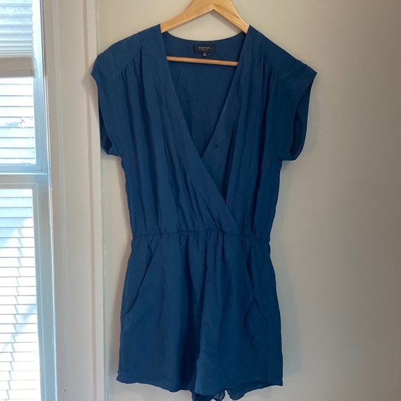 Babaton (Aritzia) Corbett Navy Blue Silk Romper/Jumpsuit, Size Medium - Picture 1 of 4